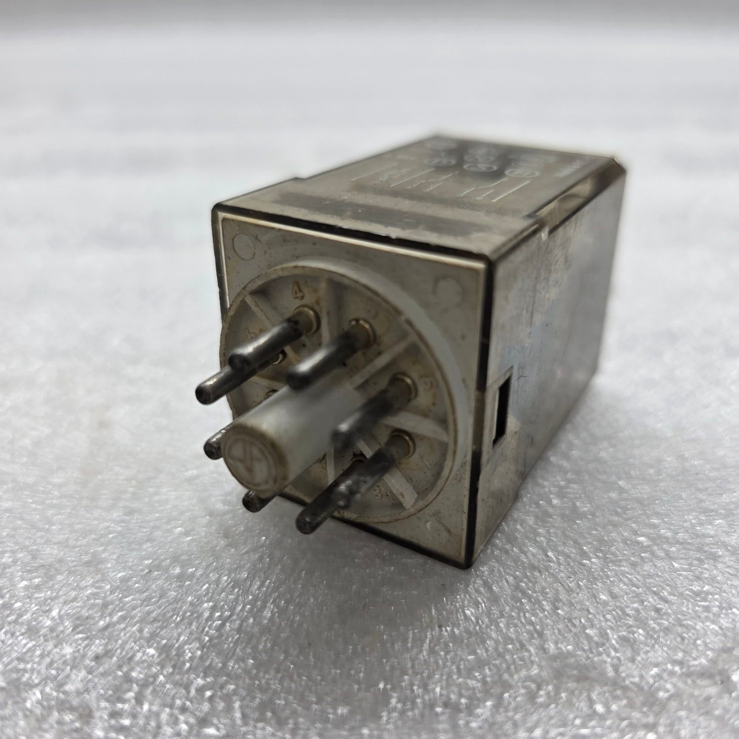 FINDER 60.12 GENERAL PURPOSE RELAY 10A