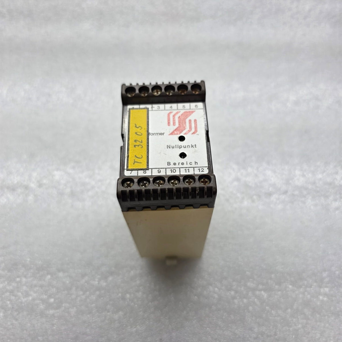 SCHUHMANN MESSTECHNIK PT 4.00 ISOLATING CONVERTER G-915-24