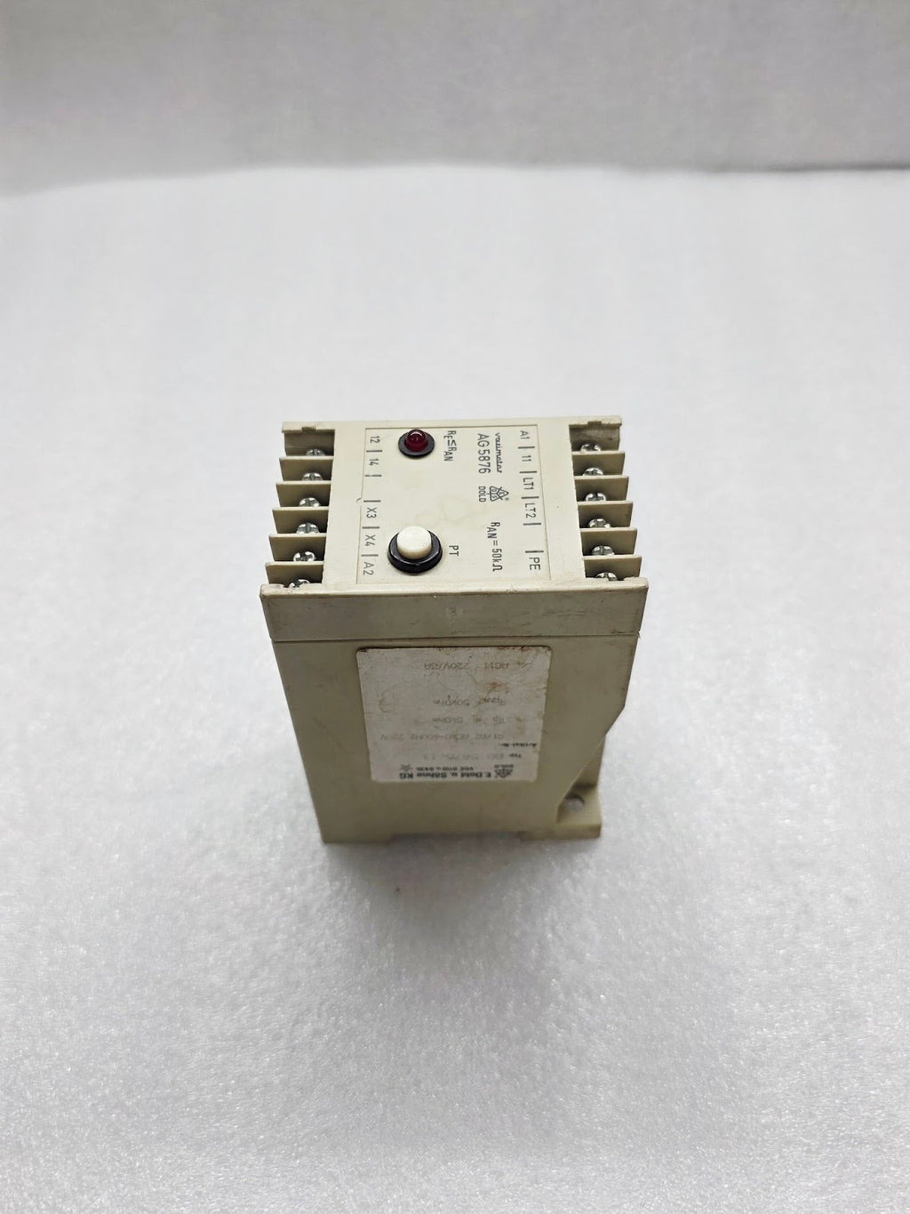 DOLD AG 5876.11 INSULATION MONITOR
