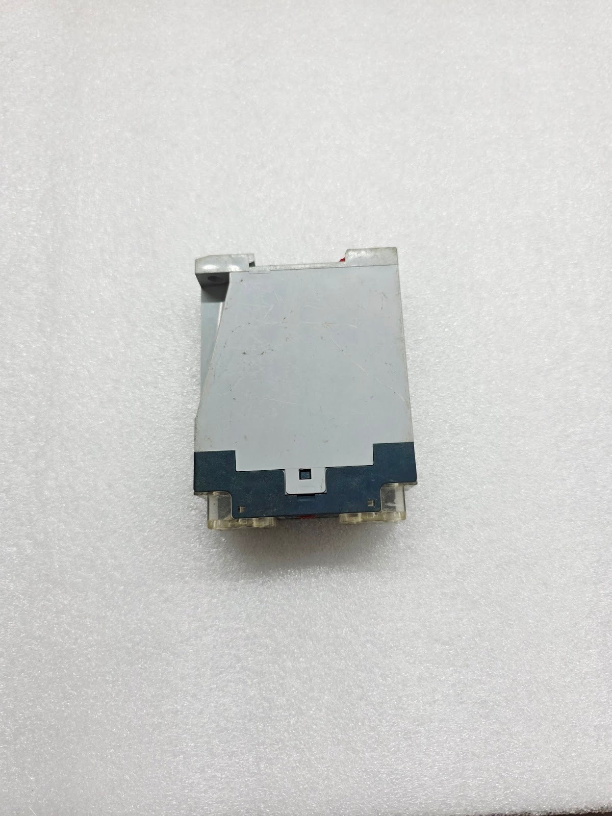 SCHLEICHER KT1 TIME RELAY 05505912 220-240V