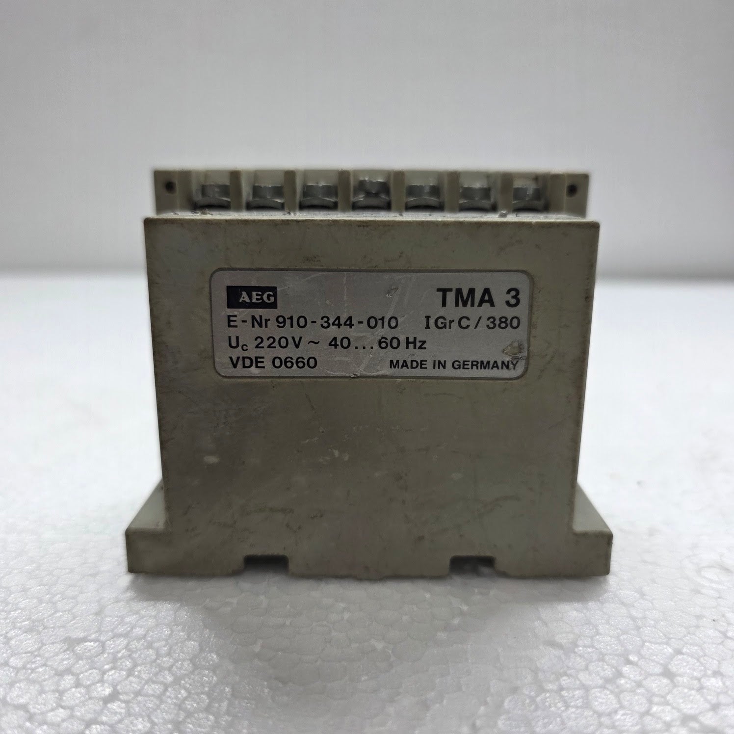 AEG TMA 3 TRIPPING UNIT RELAY 910-344-010