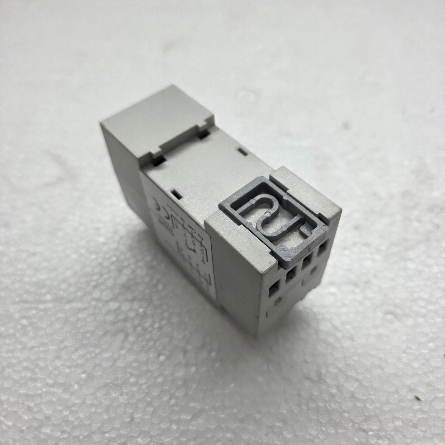 CAREL CONVONOFF0 OUTPUT SIGNAL CONVERTER MODULE