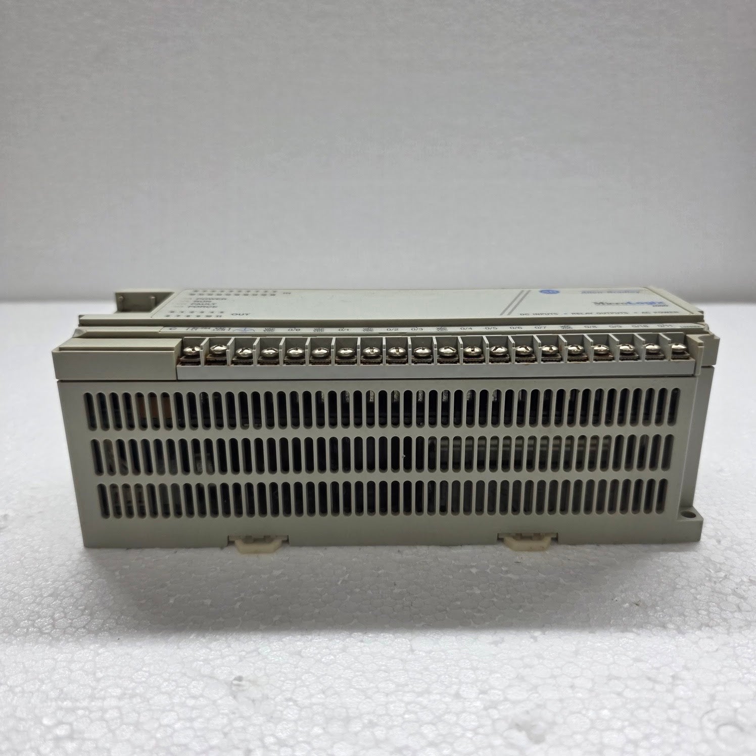 ALLEN BRADLEY MICROLOGIX 1000 CAT 1761-L32BWA