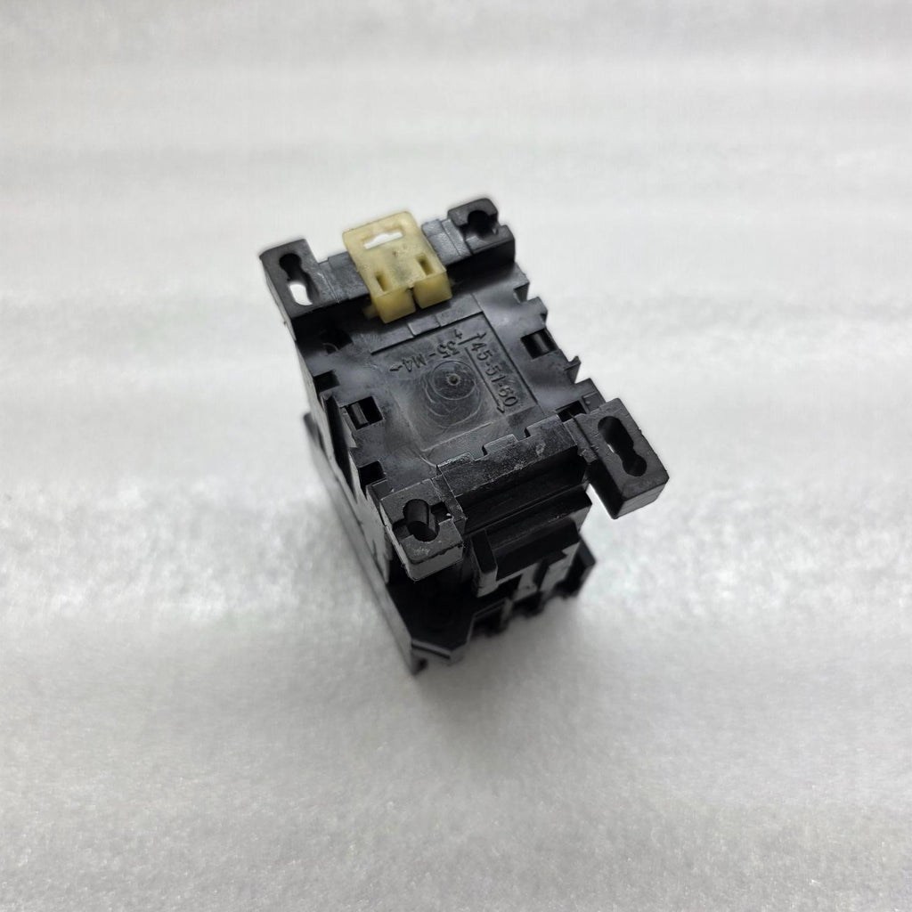 ABB K22E MAGNETIC CONTACTOR 220-255V AC