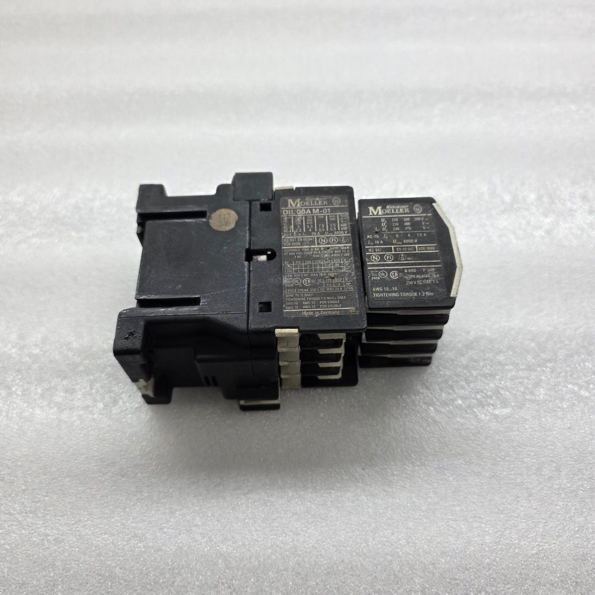MOELLER DIL00AM-01 CONTACTOR COIL VOLTAGE 190-220V AUXILIARY 04 DIL