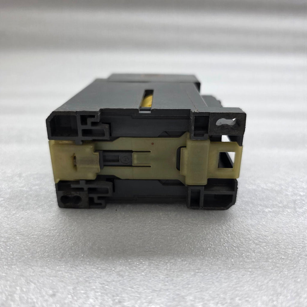 ABB BC16-30-01 CONTACTOR 24V DC