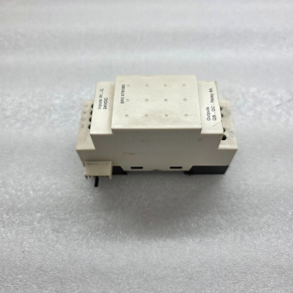 SR3 XT61BD I/O EXTENSION MODULE
