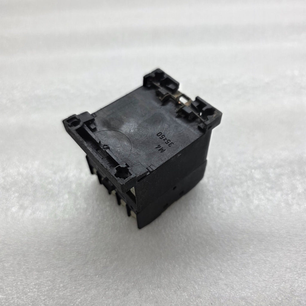 MOELLER DIL ER-22 AUXILIARY CONTACTOR