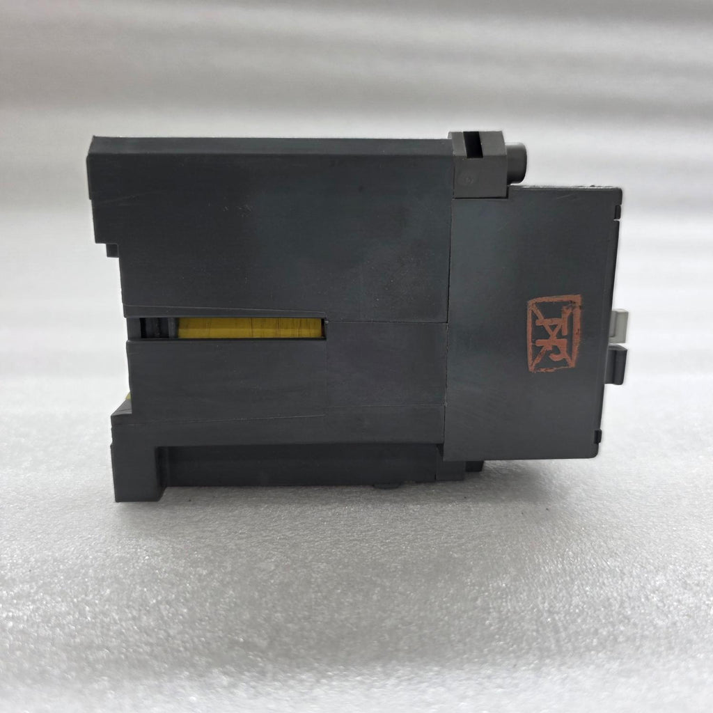 ABB BC16-30-01 MAGNETIC CONTACTOR 28A COIL VOLTAGE 24VDC