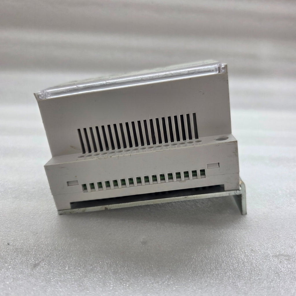 HYUNDAI UANS-UT2 UVT TIME DELAY MODULE 5832000264 220V