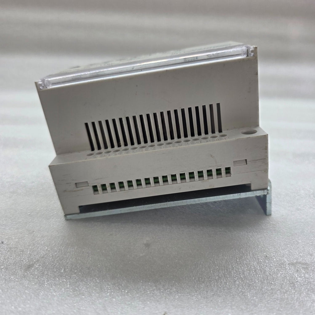 HYUNDAI UATS-UT1 UVT TIME DELAY MODULE 5832000263 110V
