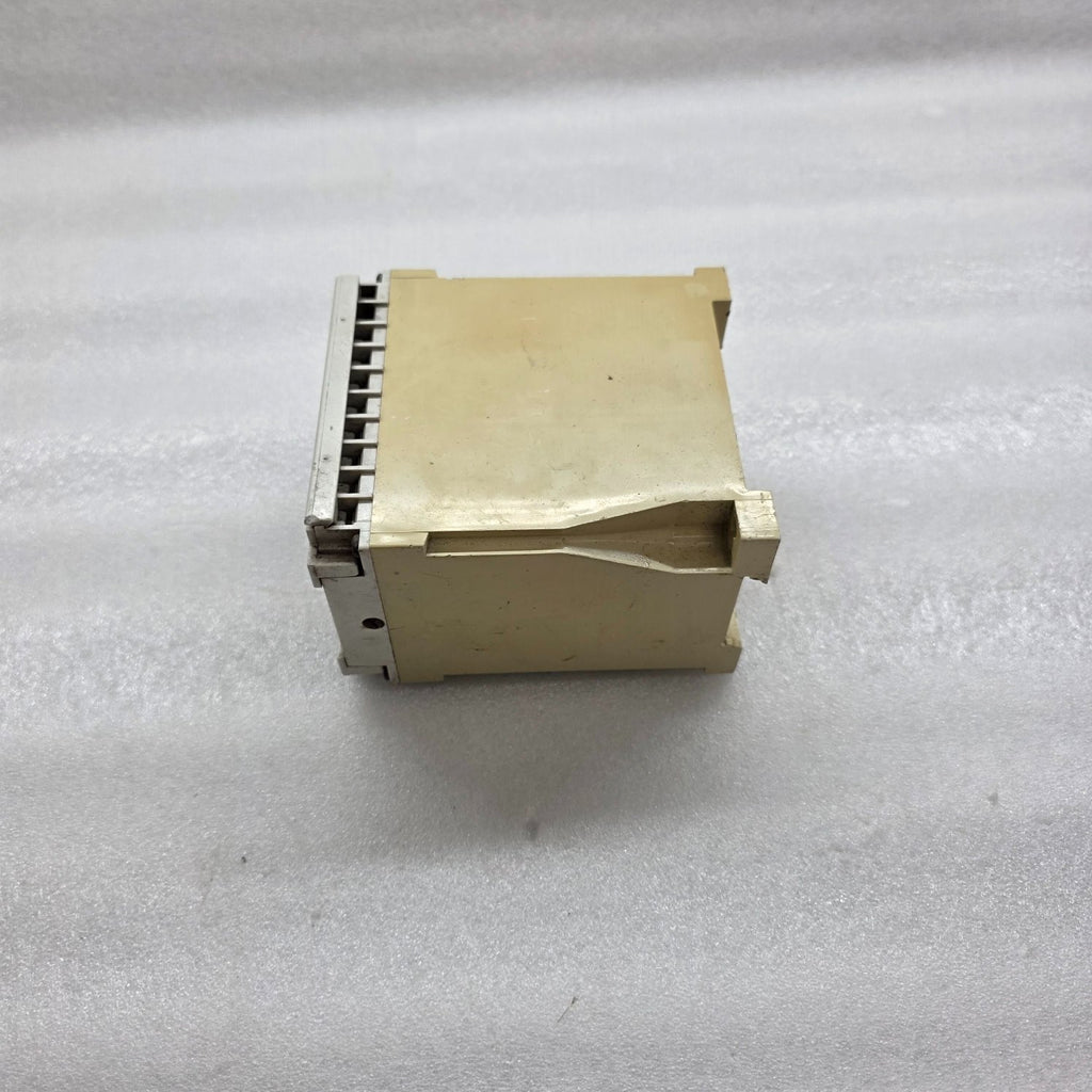 KNICK 8001A1 DC ISOLATION AMPLIFIER