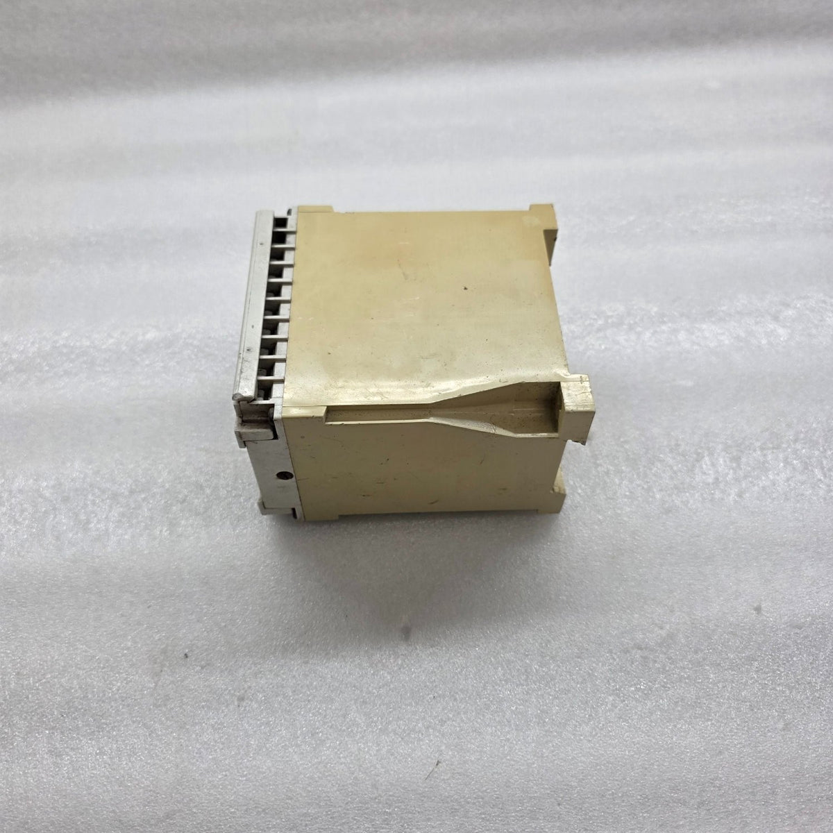 KNICK 8001A1 DC ISOLATION AMPLIFIER