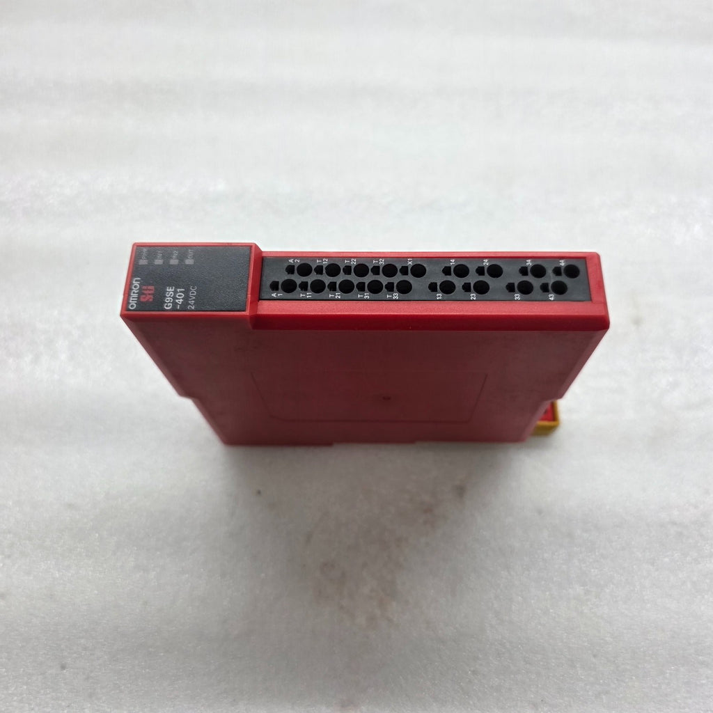 OMRON G9SE-401 SAFETY RELAY UNIT 24VDC