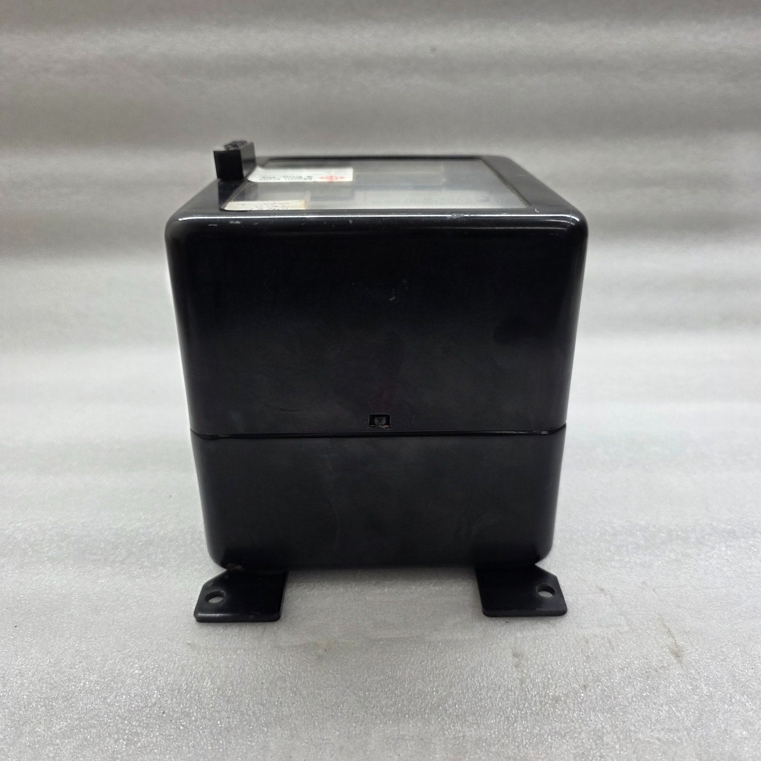OMRON K2CA-R-S5 OVERCURRENT RELAY 100-220V AC