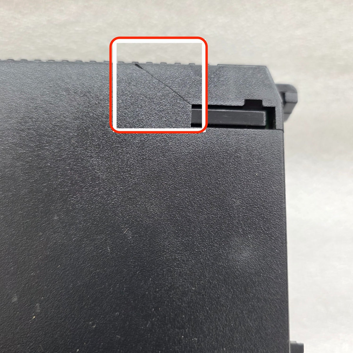 GE FANUC IC693MDL930F 4A ISOLATED RELAY OUTPUT MODULE