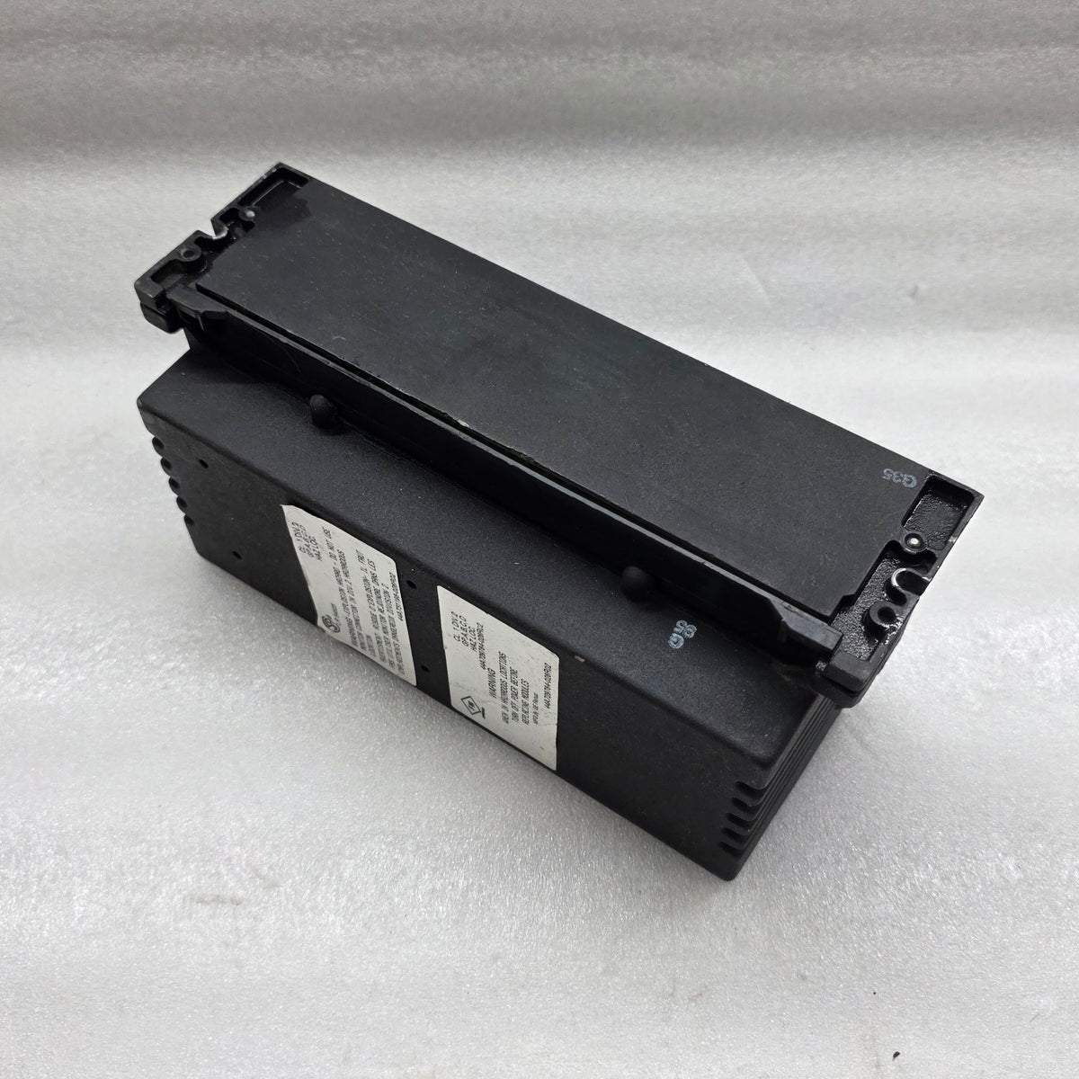 GE FANUC IC660BBA100 ANALOGUE MODULE 115V ORIGINAL PART