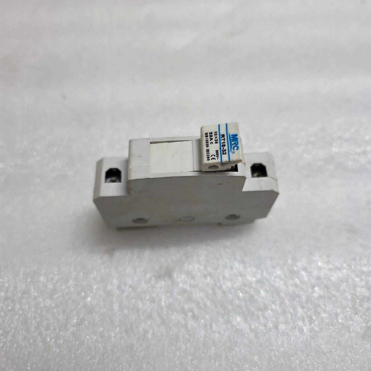 MRC RT18-32 FUSE DISCONNECTOR 32A 10 X 38 MM