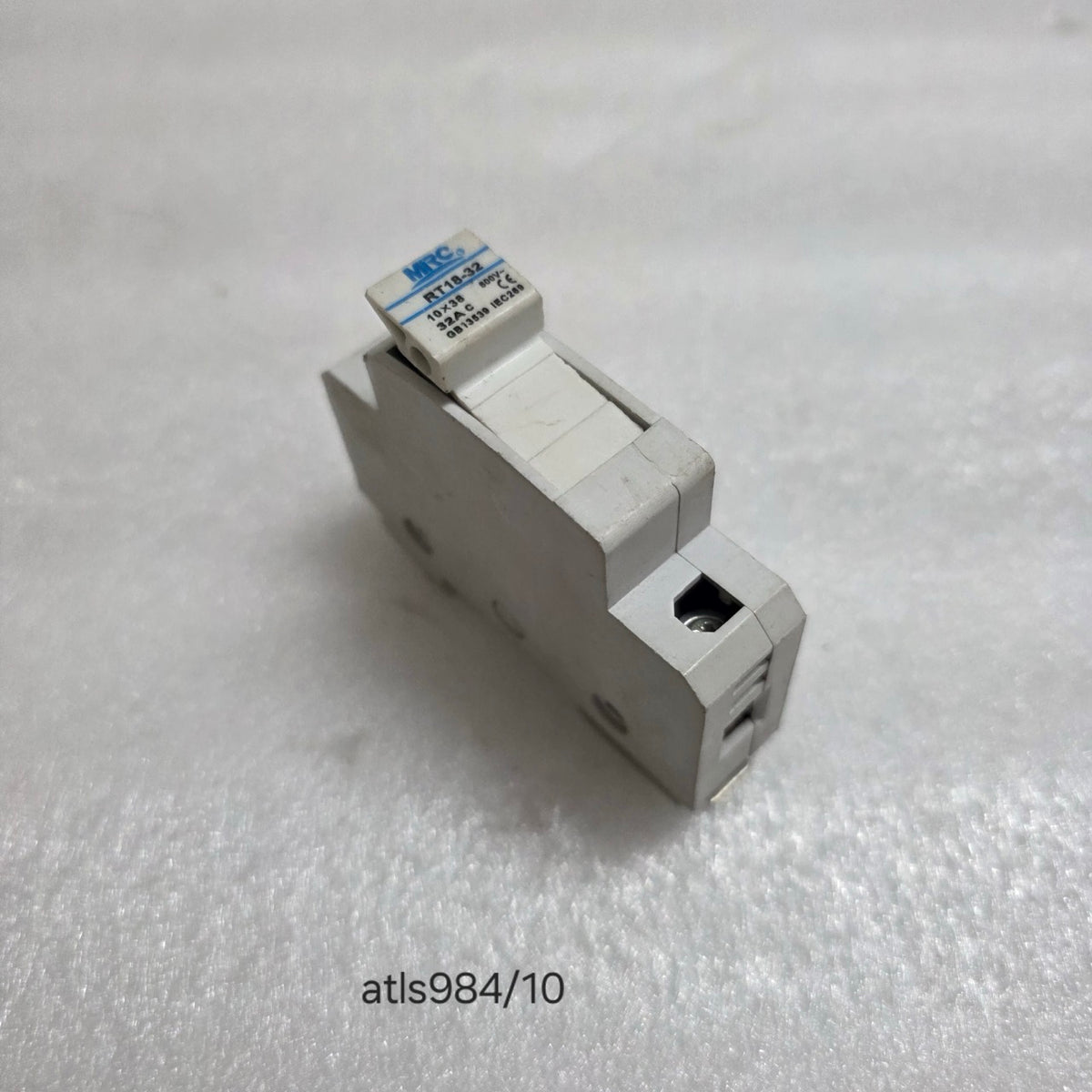MRC RT18-32 FUSE DISCONNECTOR 32A 10 X 38 MM