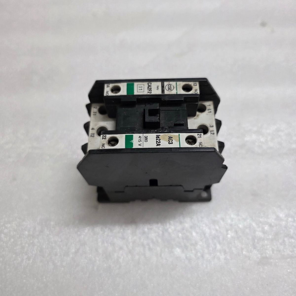 CGE CA2F2 MAGNETIC CONTACTOR 22A COIL VOLTAGE 380-440V