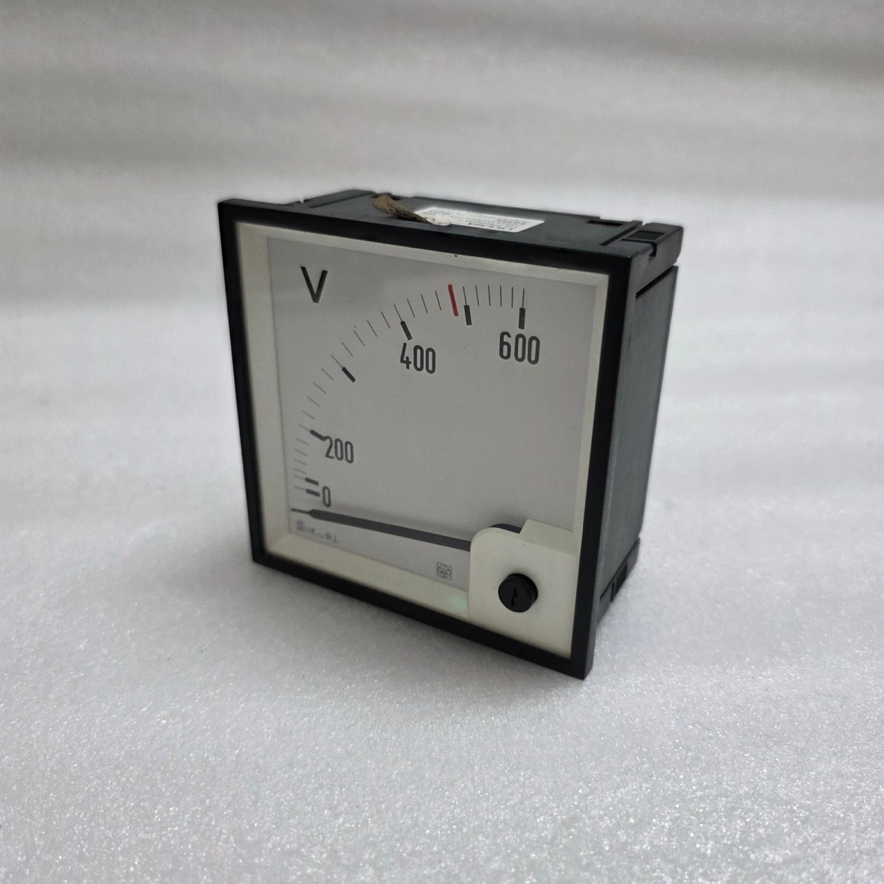 IME RQ96E Analog AC Voltmeter Panel Meter 0 to 600 VAC