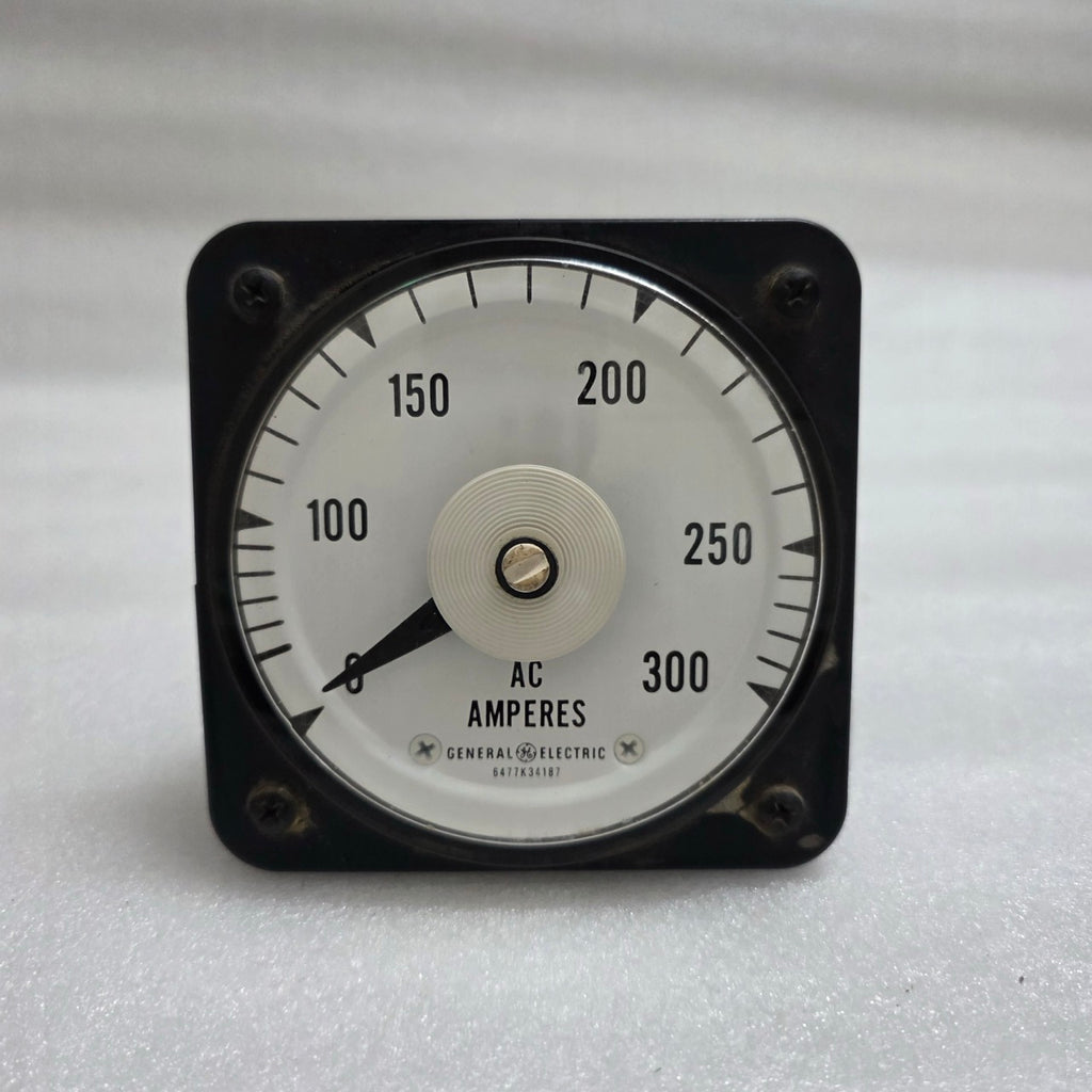 GENERAL ELECTRIC 6477K34187 ANALOG AC AMMETER PANEL METER 0 TO 300 AC AMPERES
