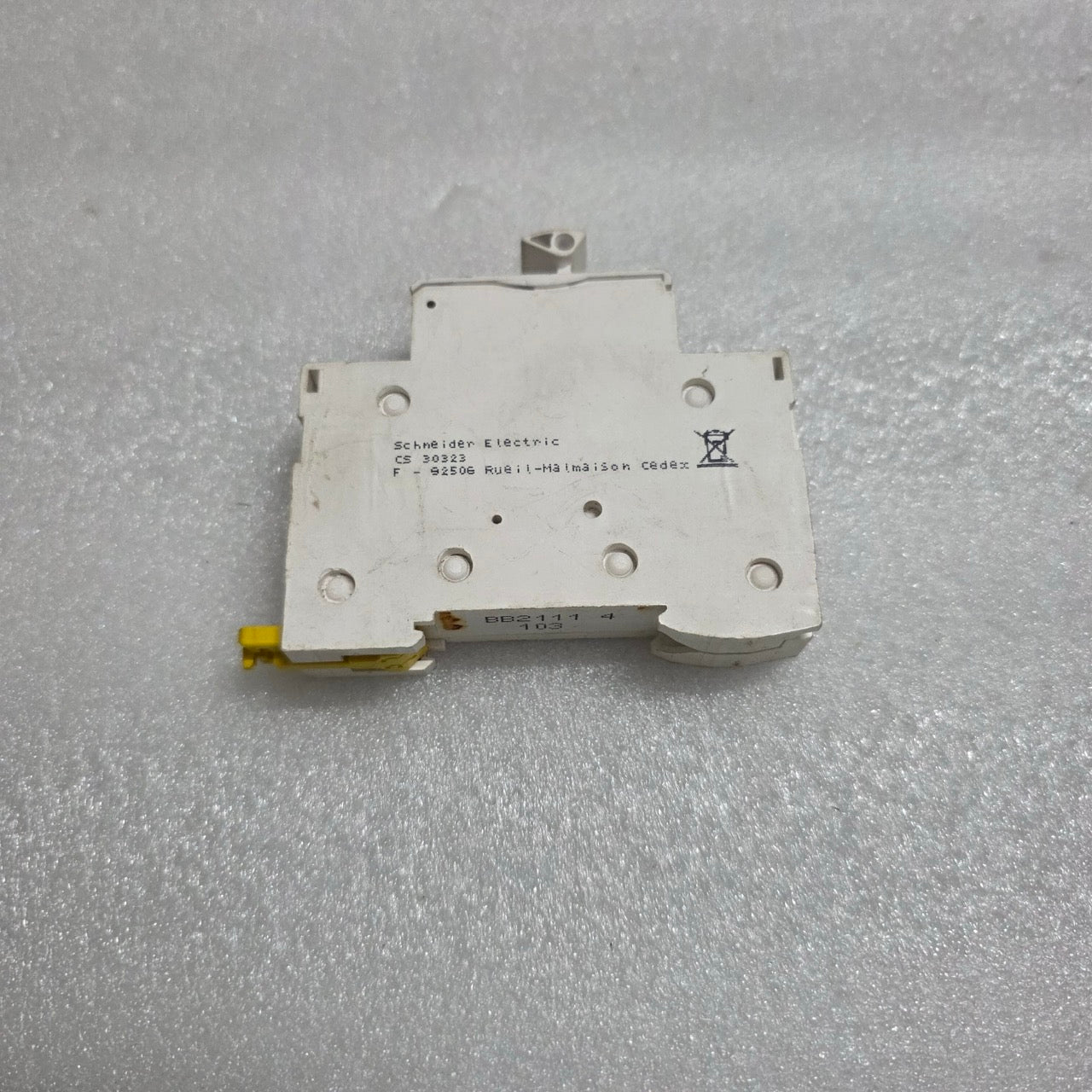 LOT OF 2 X A9N15636 FUSE SWITCH DISCONNECTOR X LOT OF 2