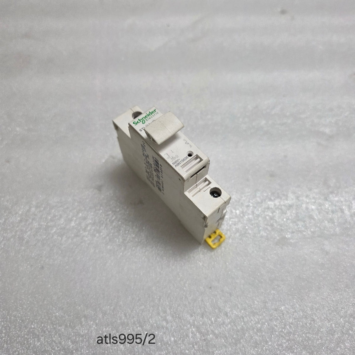 LOT OF 2 X A9N15636 FUSE SWITCH DISCONNECTOR X LOT OF 2