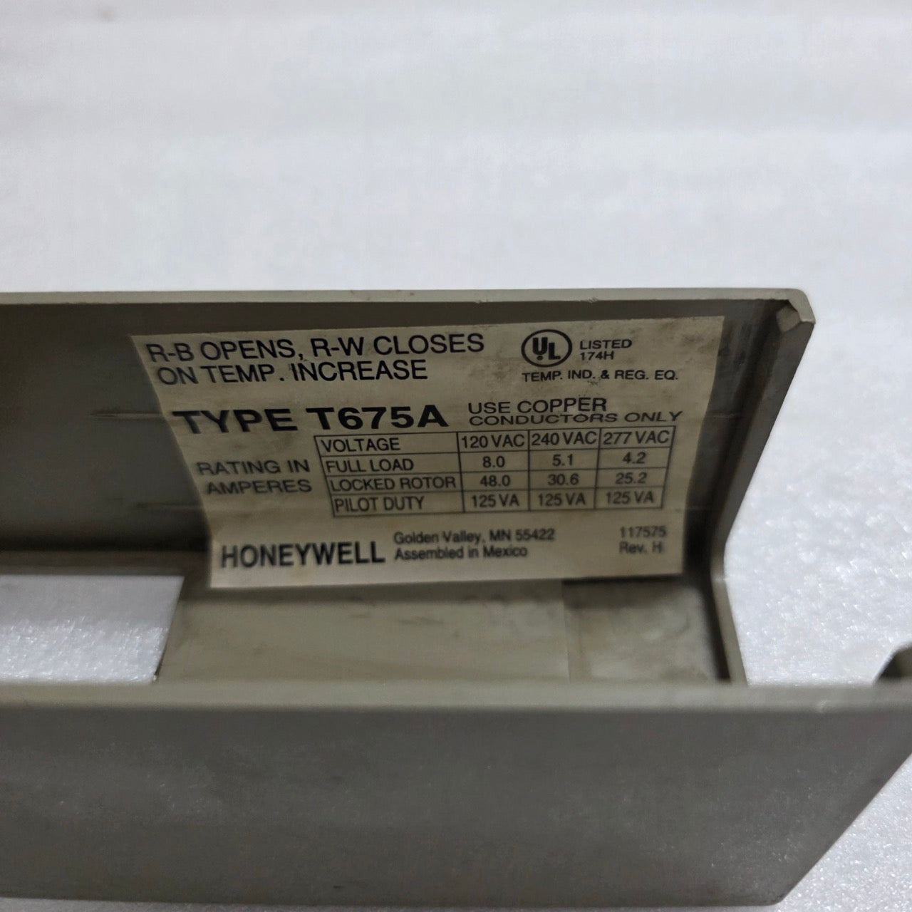 HONEYWELL T675A REMOTE BULB THERMOSTAT