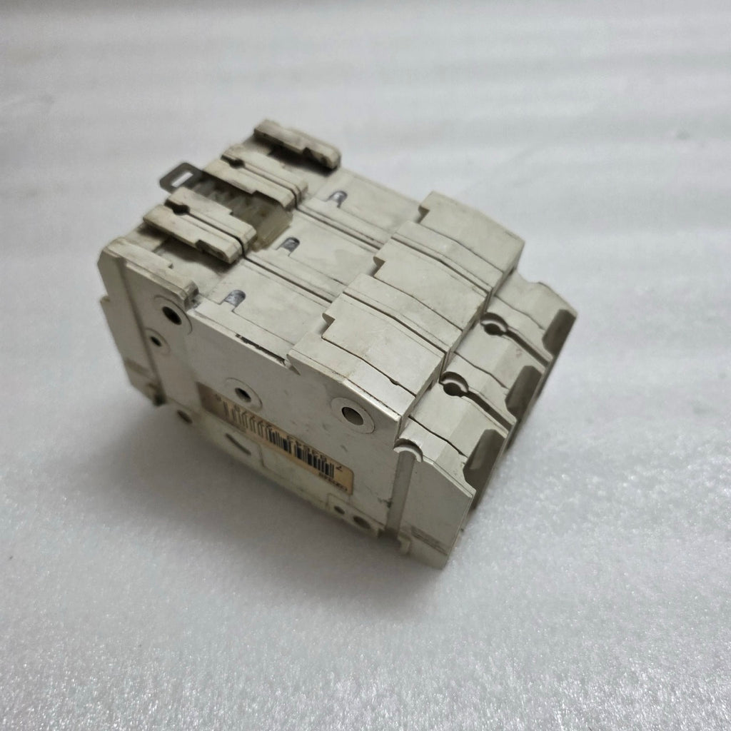 SIEMENS CQD340 MOLDED CASE CIRCUIT BREAKER 40A