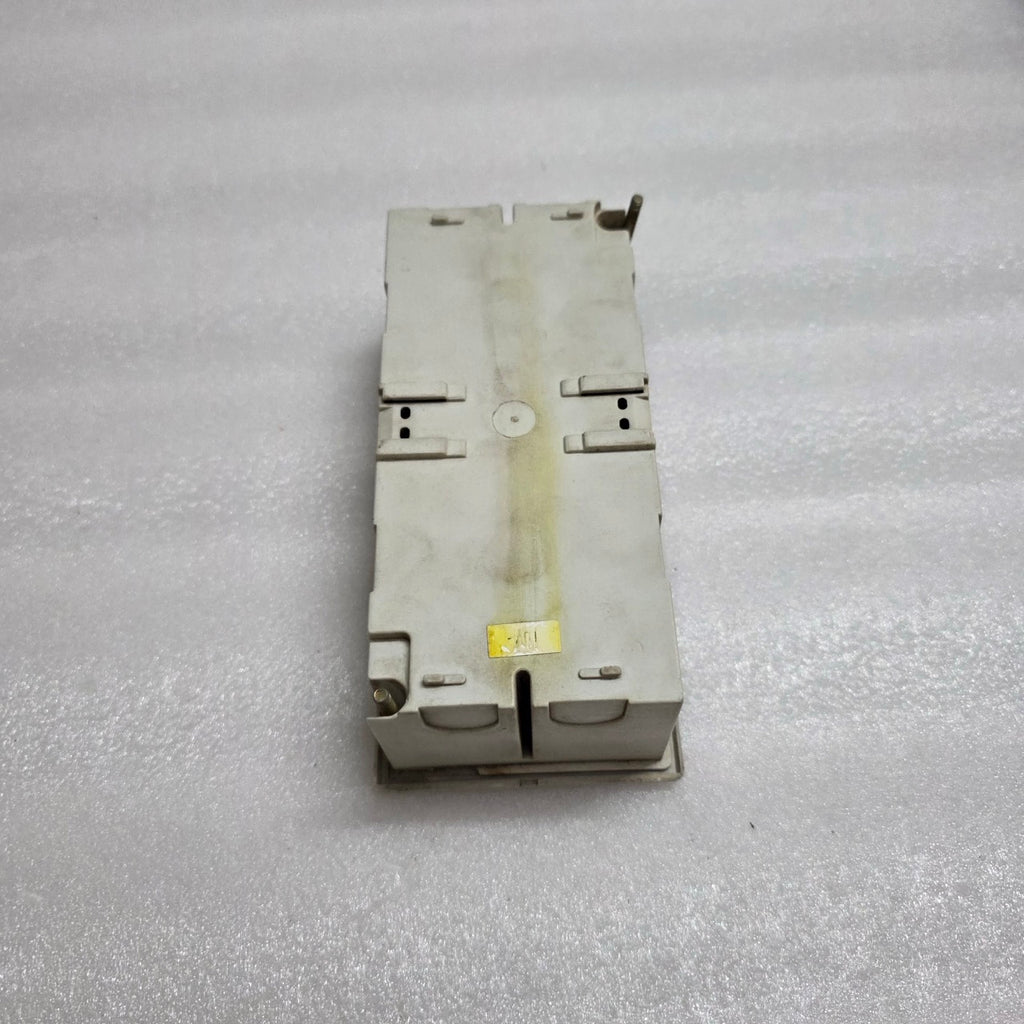 BENDER MK2430-12 REMOTE ALARM INDICATOR & TEST COMBINATION B95100002 24V