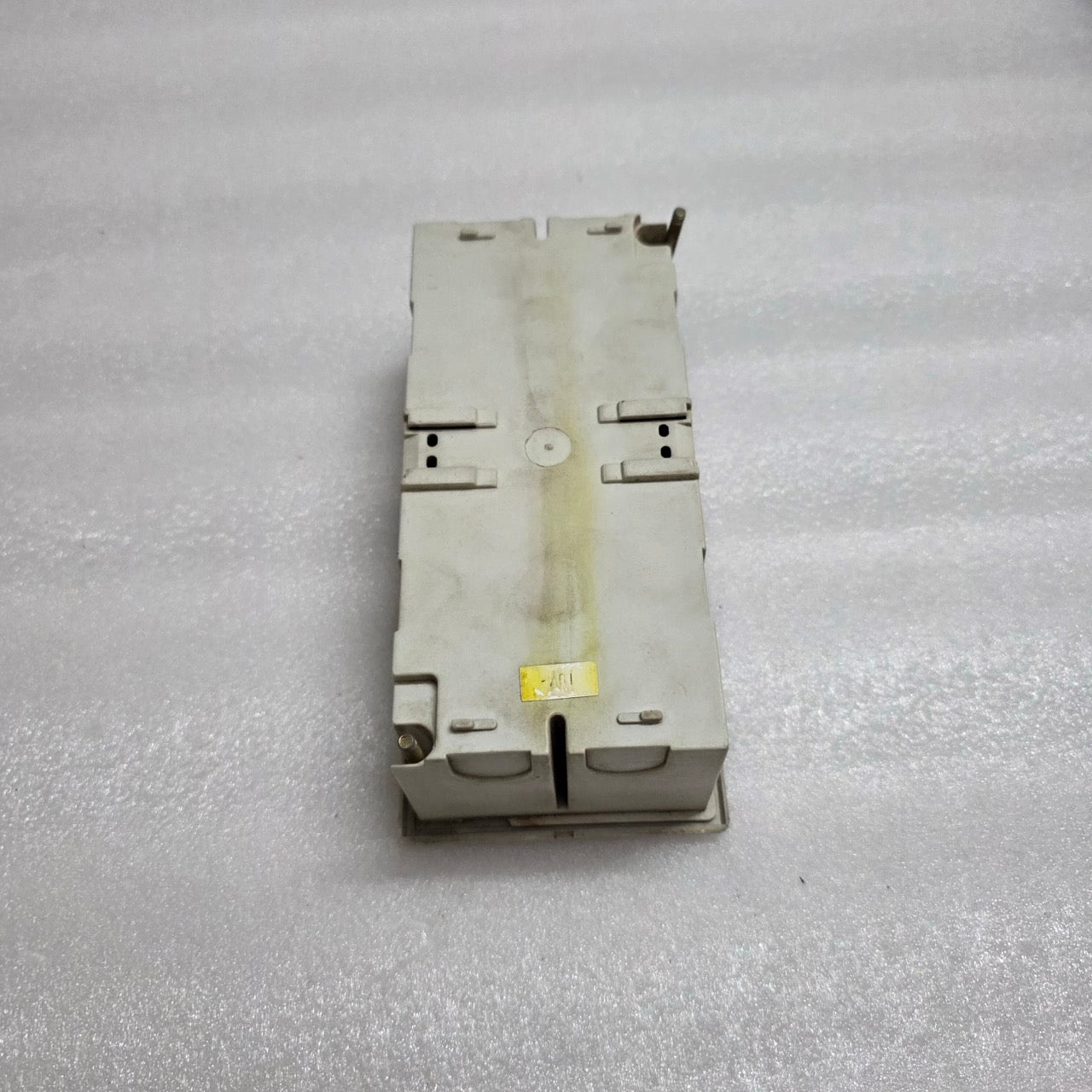BENDER MK2430-12 REMOTE ALARM INDICATOR & TEST COMBINATION B95100002 24V
