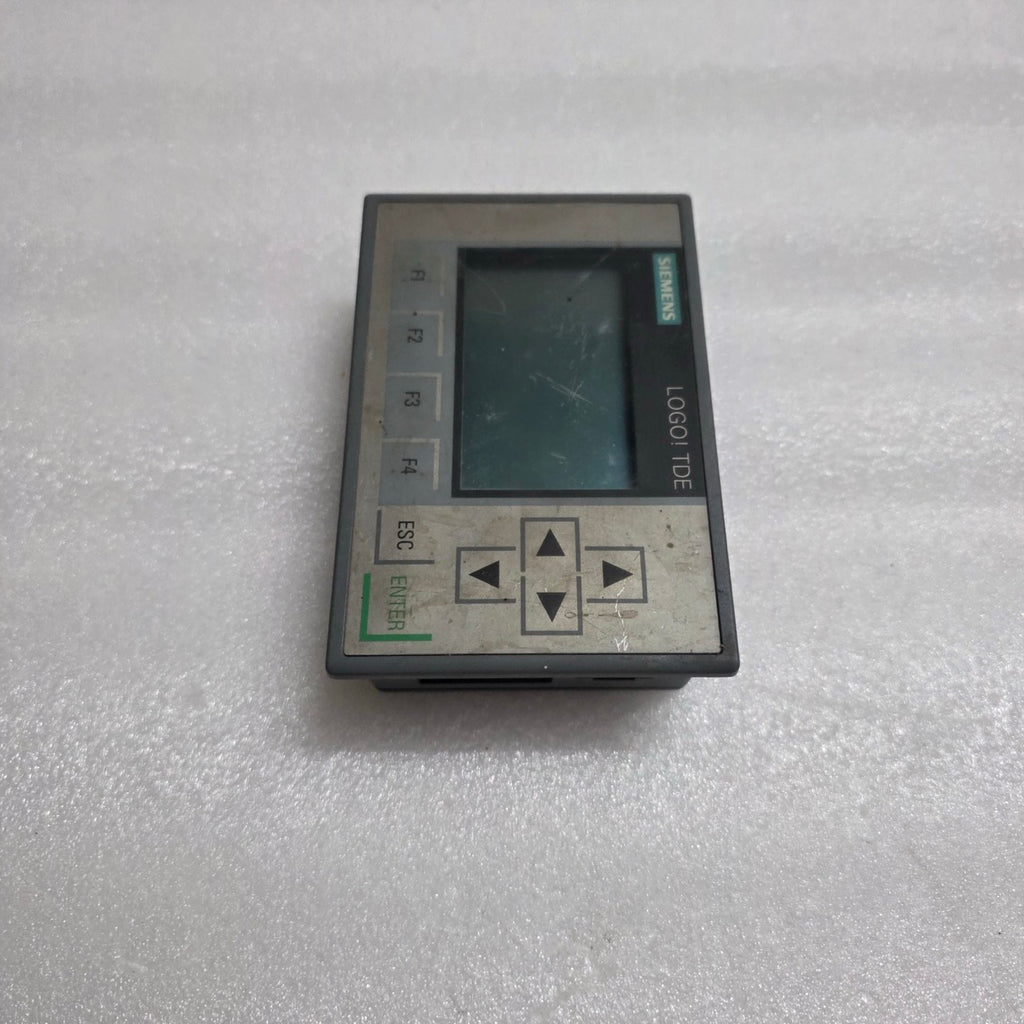 SIEMENS AG LOGO TDE 6ED1055-4MH00-0BA1 OPERATOR PANEL ACCESSORY 12/24V