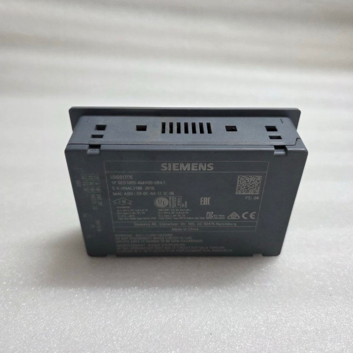 SIEMENS AG LOGO TDE 6ED1055-4MH00-0BA1 OPERATOR PANEL ACCESSORY 12/24V
