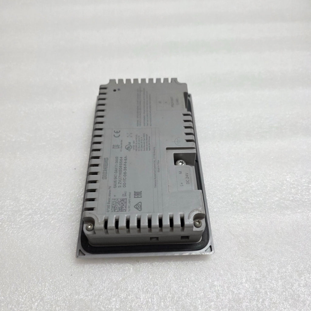 SIEMENS AG KP300 BASIC MONO 6AV6 647-0AH11-3AX0 BASIC PANEL KEY OPERATION HMI 24