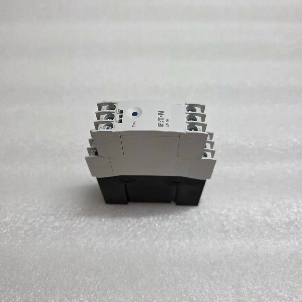 EATON EMT6 THERMISTOR OVERLOAD RELAY 066166 24-240V AC/DC