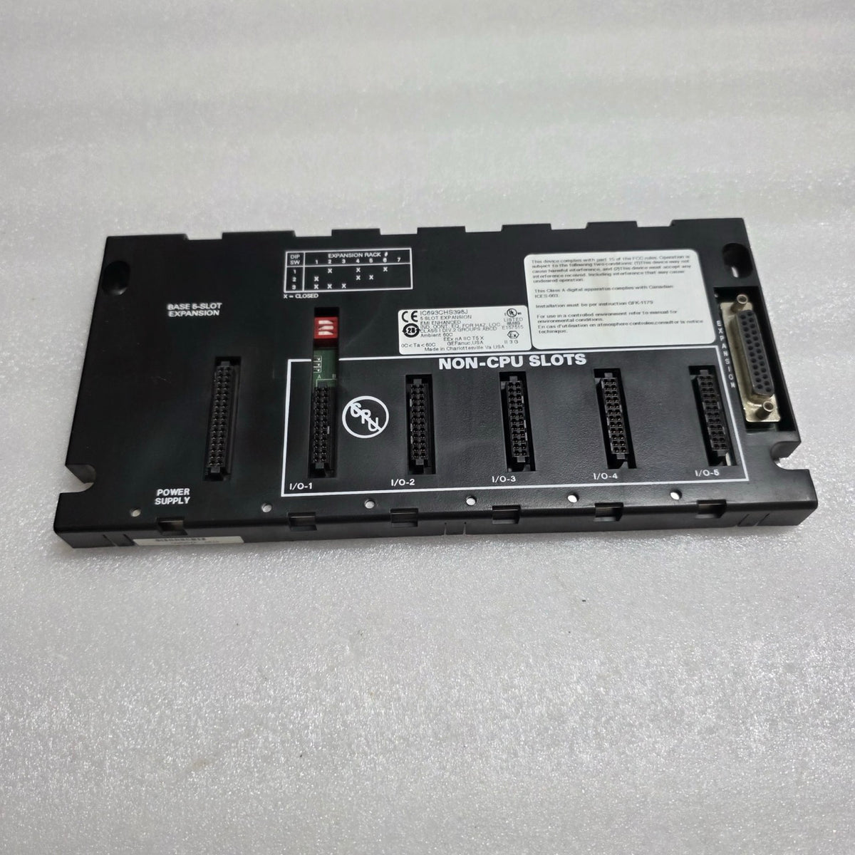 GE FANUC IC693CHS398J I/O EXPANSION BASEPLATE / BACKPLANE