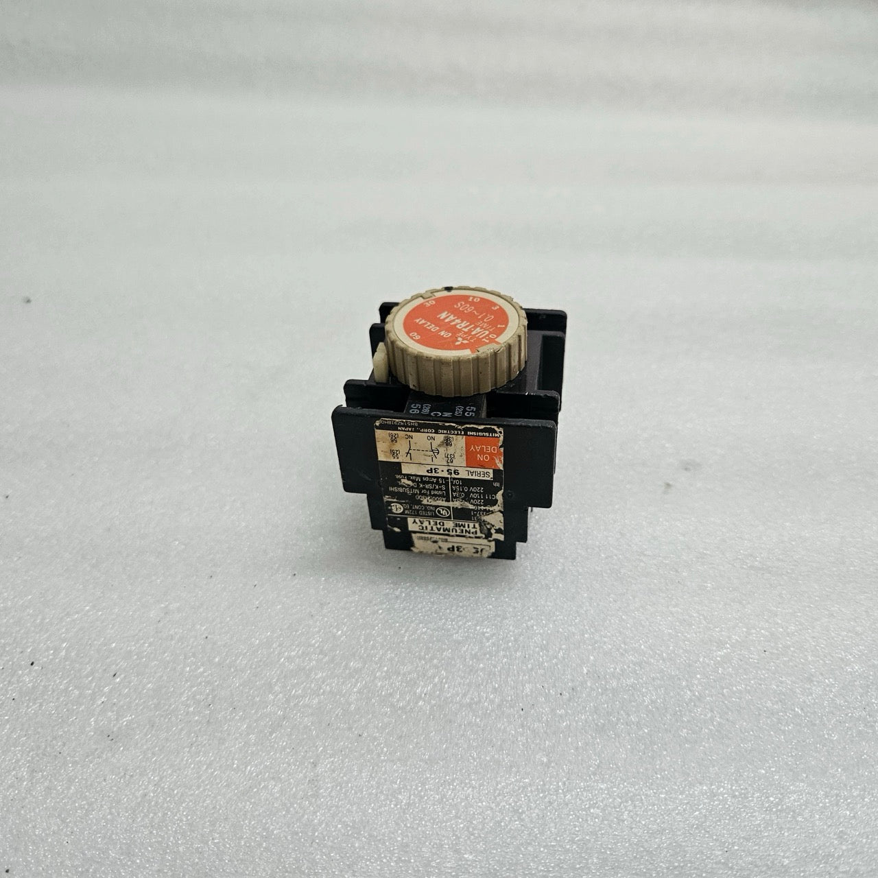 MITSUBISHI UA-TR4AN PNEUMATIC TIME-DELAY UNIT / ON-DELAY TIMER 0.1–60 SECONDS