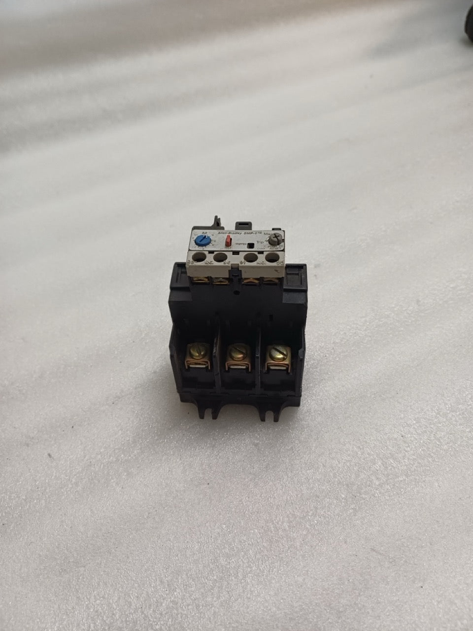 ALLEN-BRADLEY BULLETIN 592 SMP CAT 592-A2GA SOLID-STATE MOTOR OVERLOAD RELAY