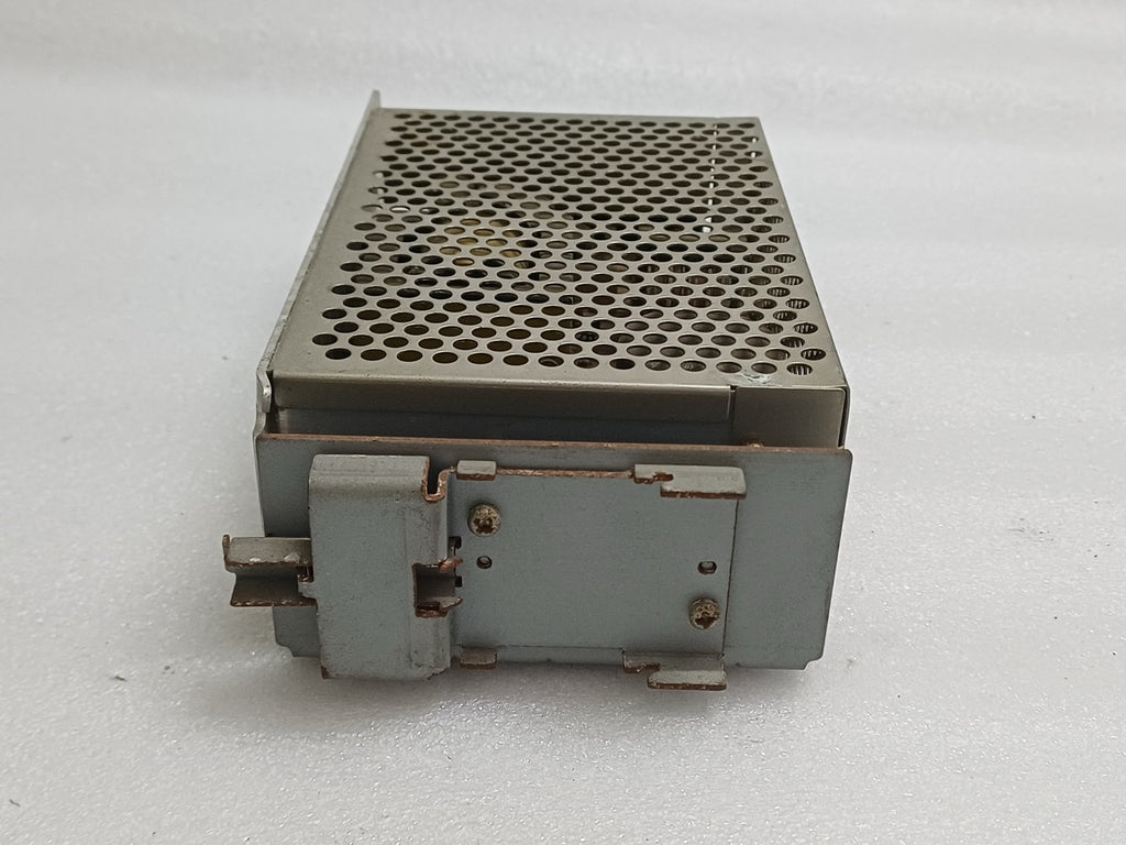 OMRON S8JC-Z15012CD INDUSTRIAL SWITCHING POWER SUPPLY 12VDC 12.5A