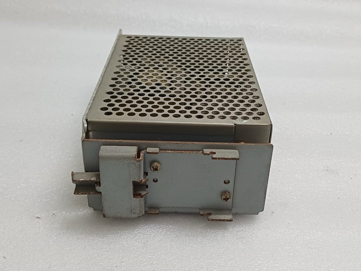 OMRON S8JC-Z15012CD INDUSTRIAL SWITCHING POWER SUPPLY 12VDC 12.5A