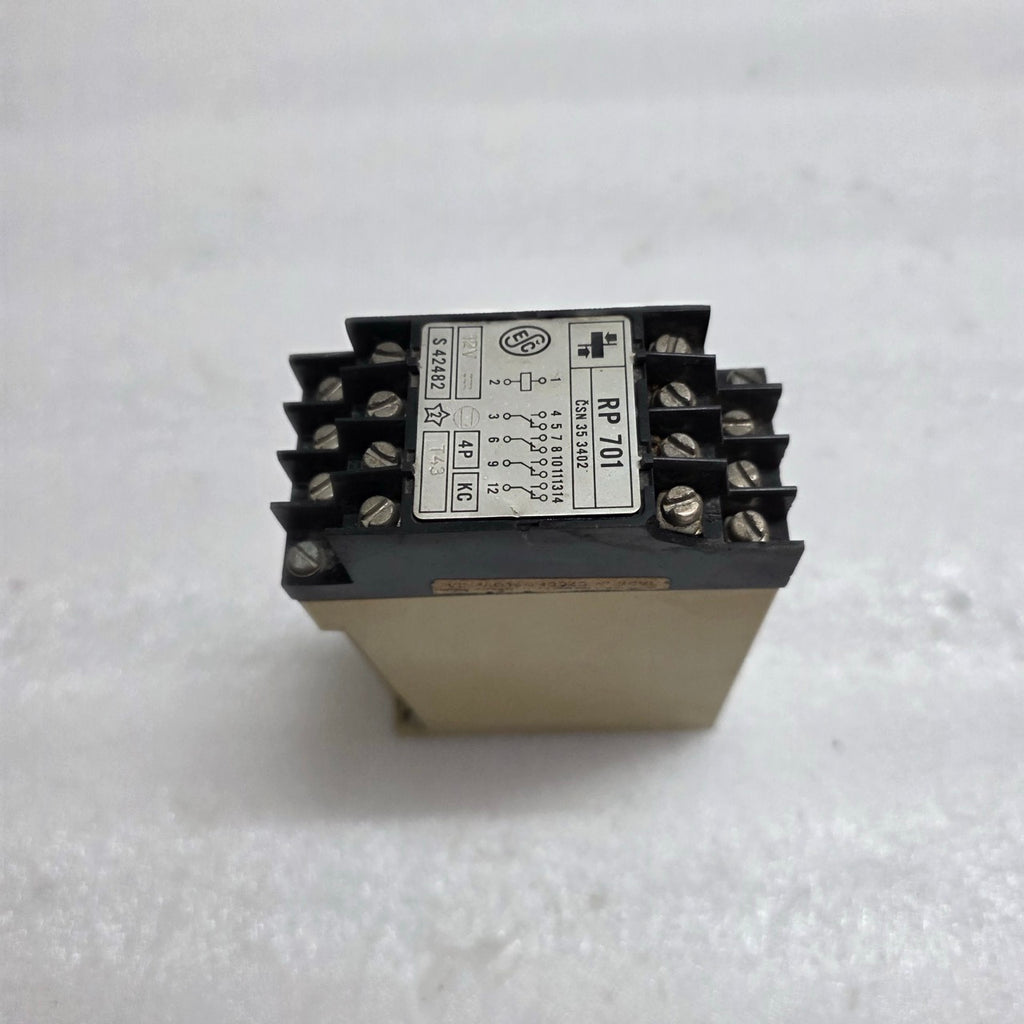 ZPA TRUTNOV RP 701 INDUSTRIAL CONTROL RELAY 12VDC