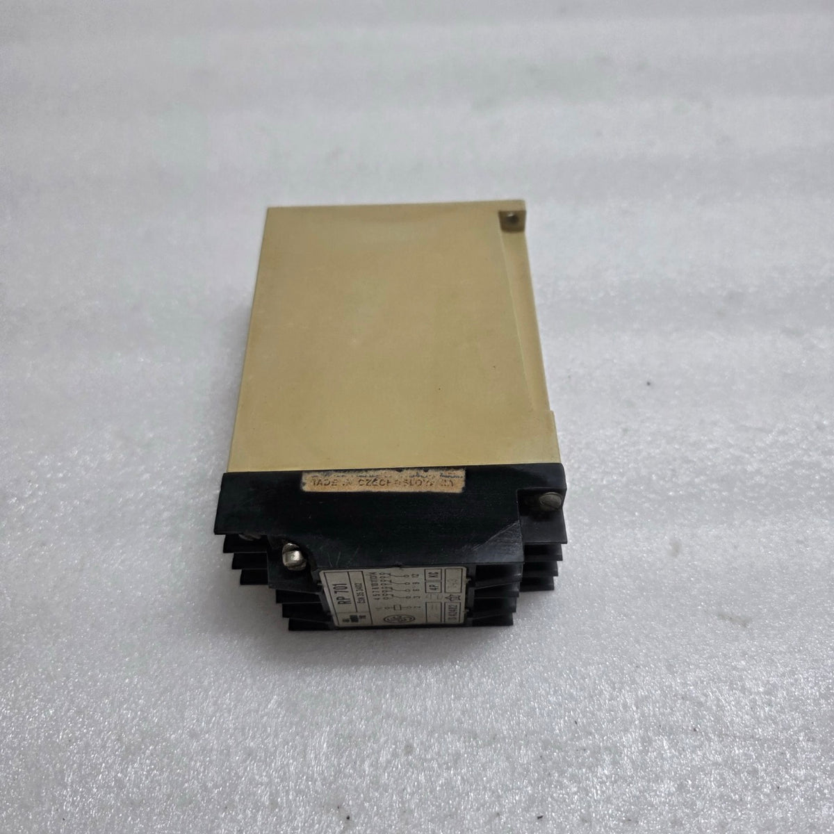 ZPA TRUTNOV RP 701 INDUSTRIAL CONTROL RELAY 12VDC