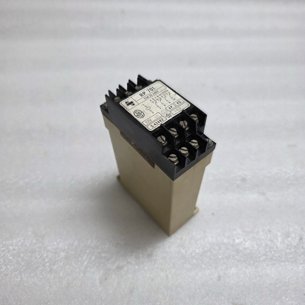 ZPA TRUTNOV RP 701 INDUSTRIAL CONTROL RELAY 12VDC