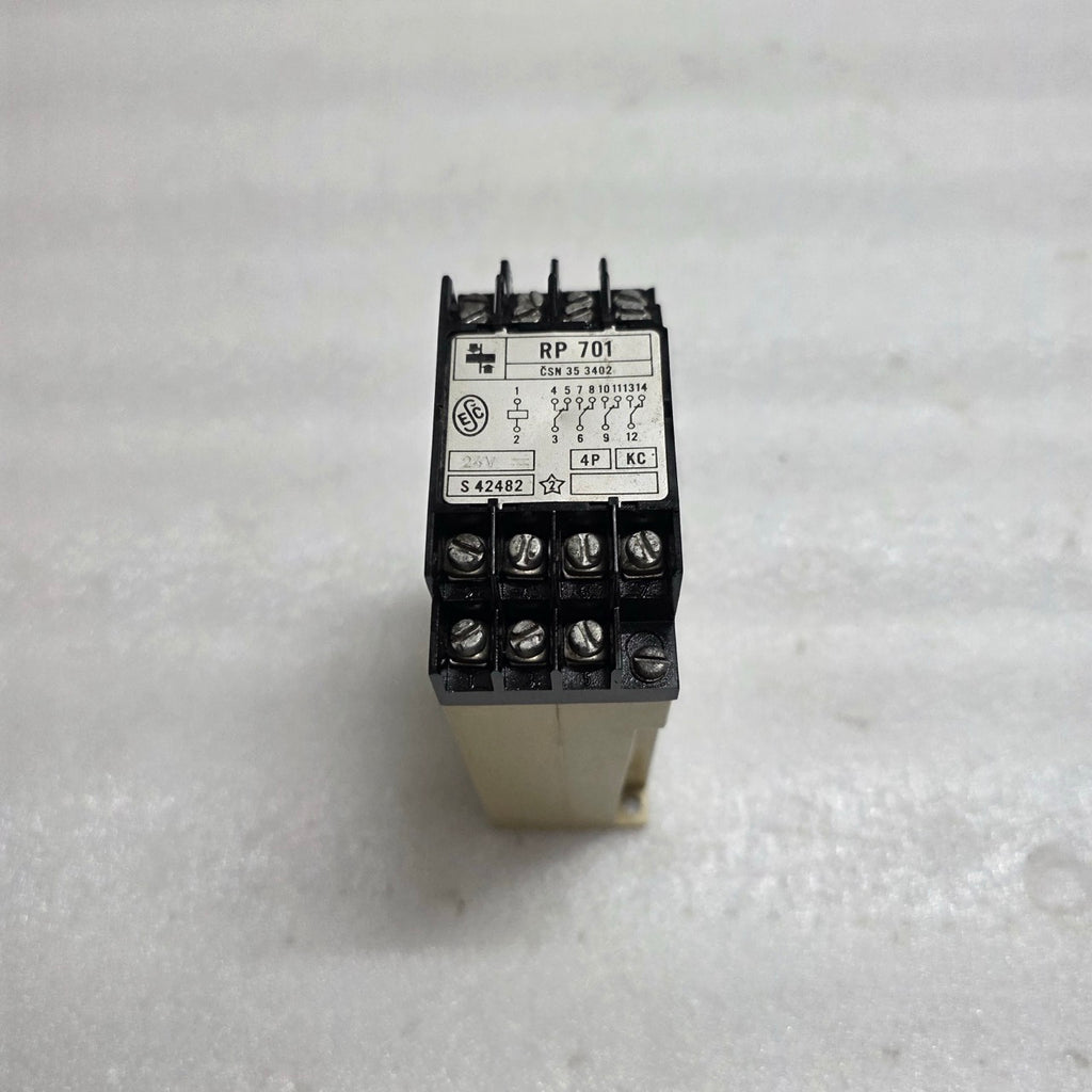 ZPA TRUTNOV RP 701 INDUSTRIAL CONTROL RELAY 24V DC ČSN 35 3402