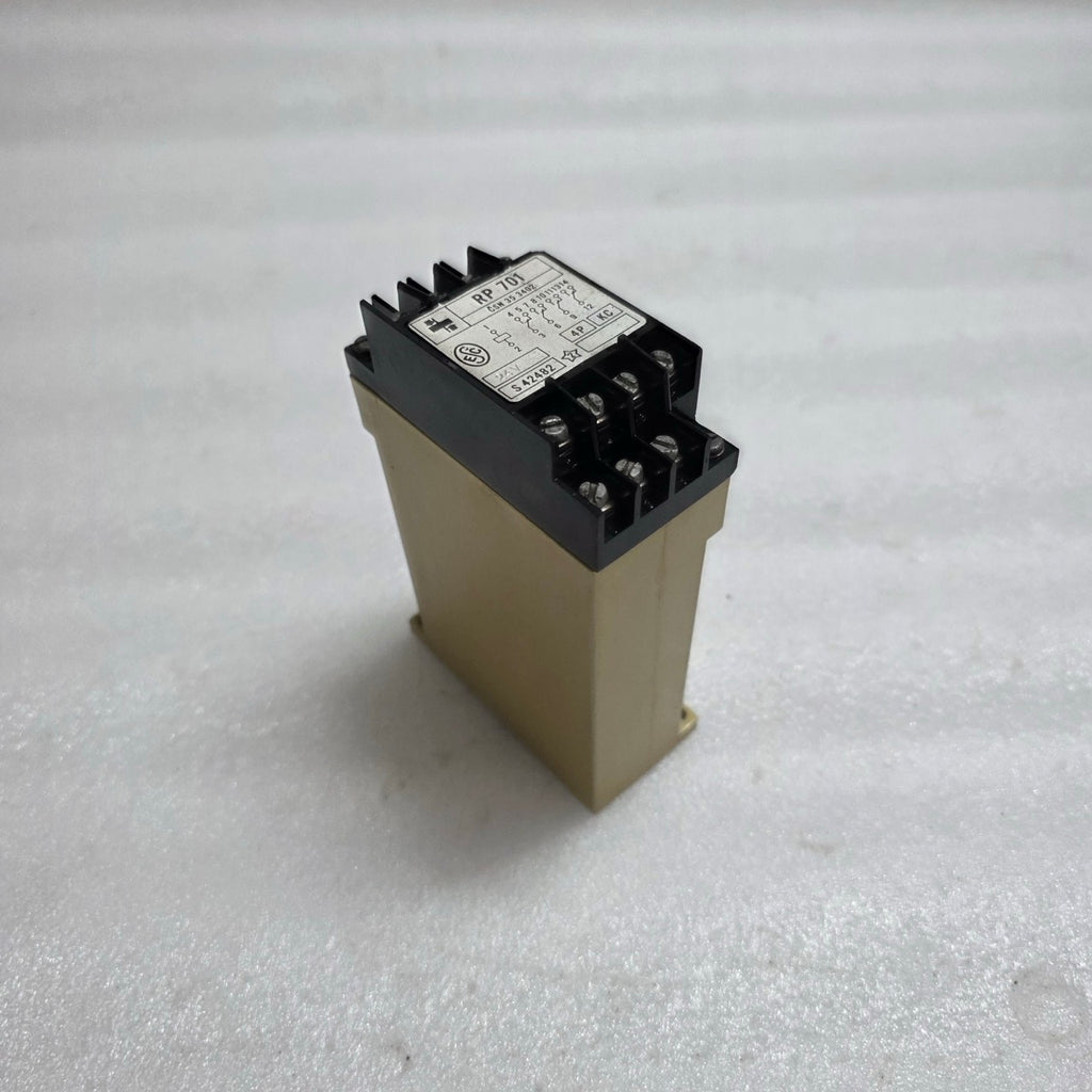 ZPA TRUTNOV RP 701 INDUSTRIAL CONTROL RELAY 24V DC ČSN 35 3402