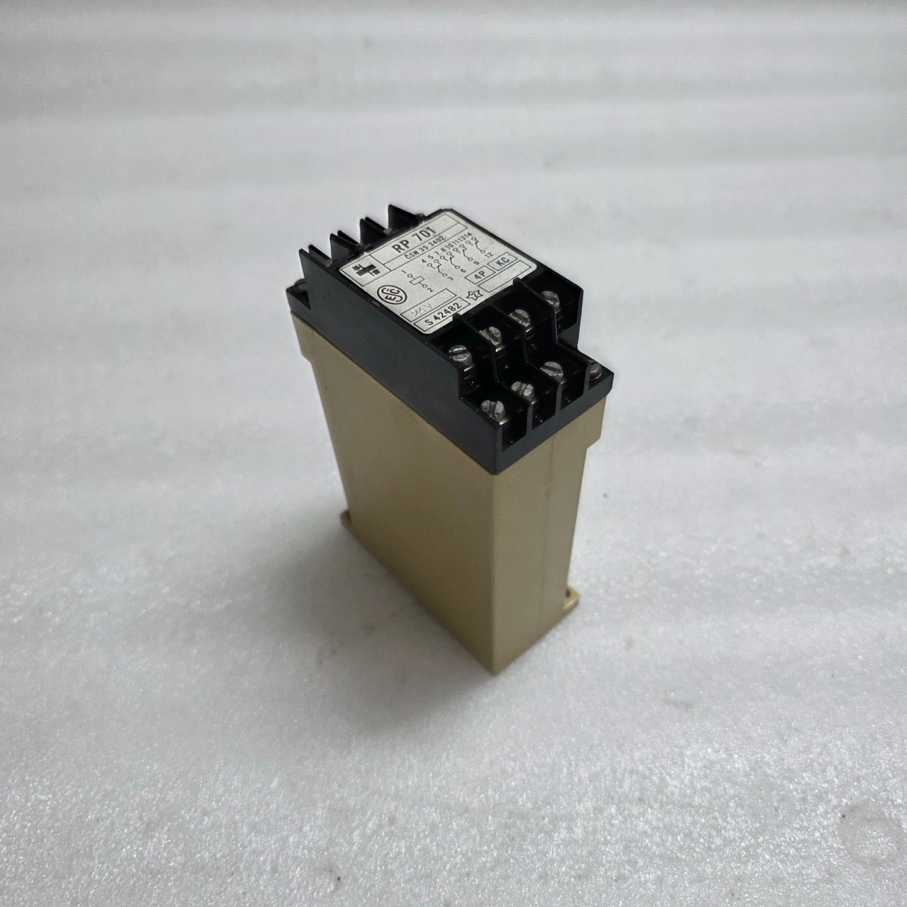ZPA TRUTNOV RP 701 INDUSTRIAL CONTROL RELAY 24V DC ČSN 35 3402