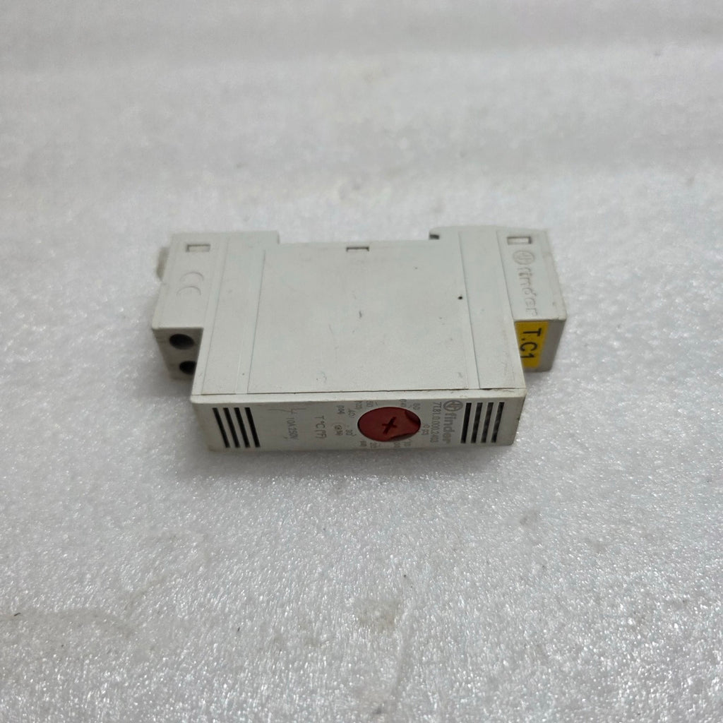 FINDER 7T.81.0.000.2403 PANEL THERMOSTAT