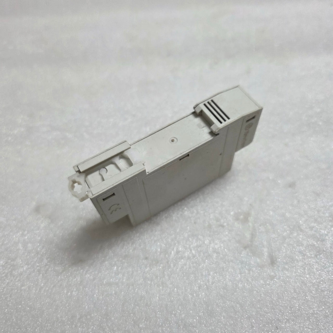 FINDER 7T.81.0.000.2403 PANEL THERMOSTAT