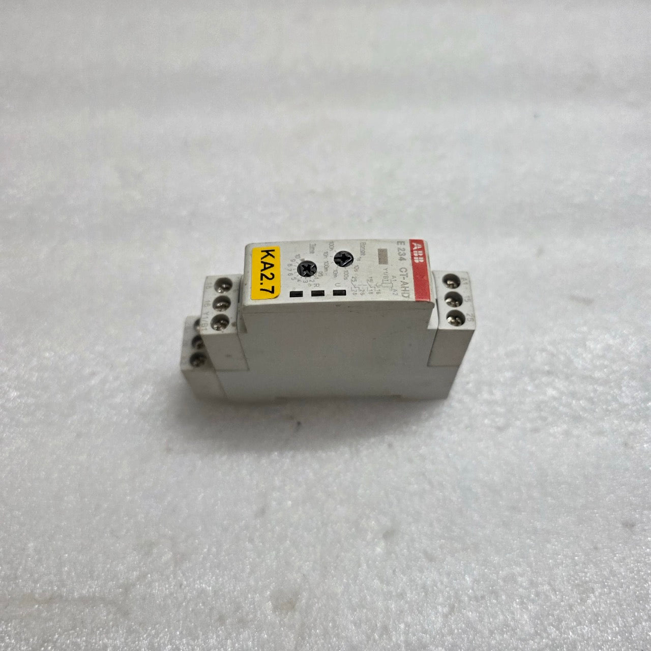 ABB CT-AHD.22 OFF-DELAY TIME RELAY 1SVR500110R0100 24-240V AC/ 24-28V DC